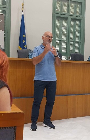 Ο ΠΡΟΕΔΡΟΣ ΤΟΥ ΠΑΡΑΡΤΗΜΑΤΟΣ ΠΕΛΟΠΟΝΝΗΣΟΥ ΤΟΥ ΓΕΩΤ.Ε.Ε. ΣΥΜΜΕΤΕΙΧΕ ΣΕ ΕΚΠΑΙΔΕΥΤΙΚΗ ΔΡΑΣΗ ΓΙΑ ΤΗΝ ΕΥΦΥΗ ΓΕΩΡΓΙΑ ΣΤΗΝ ΚΑΛΑΜΑΤΑ